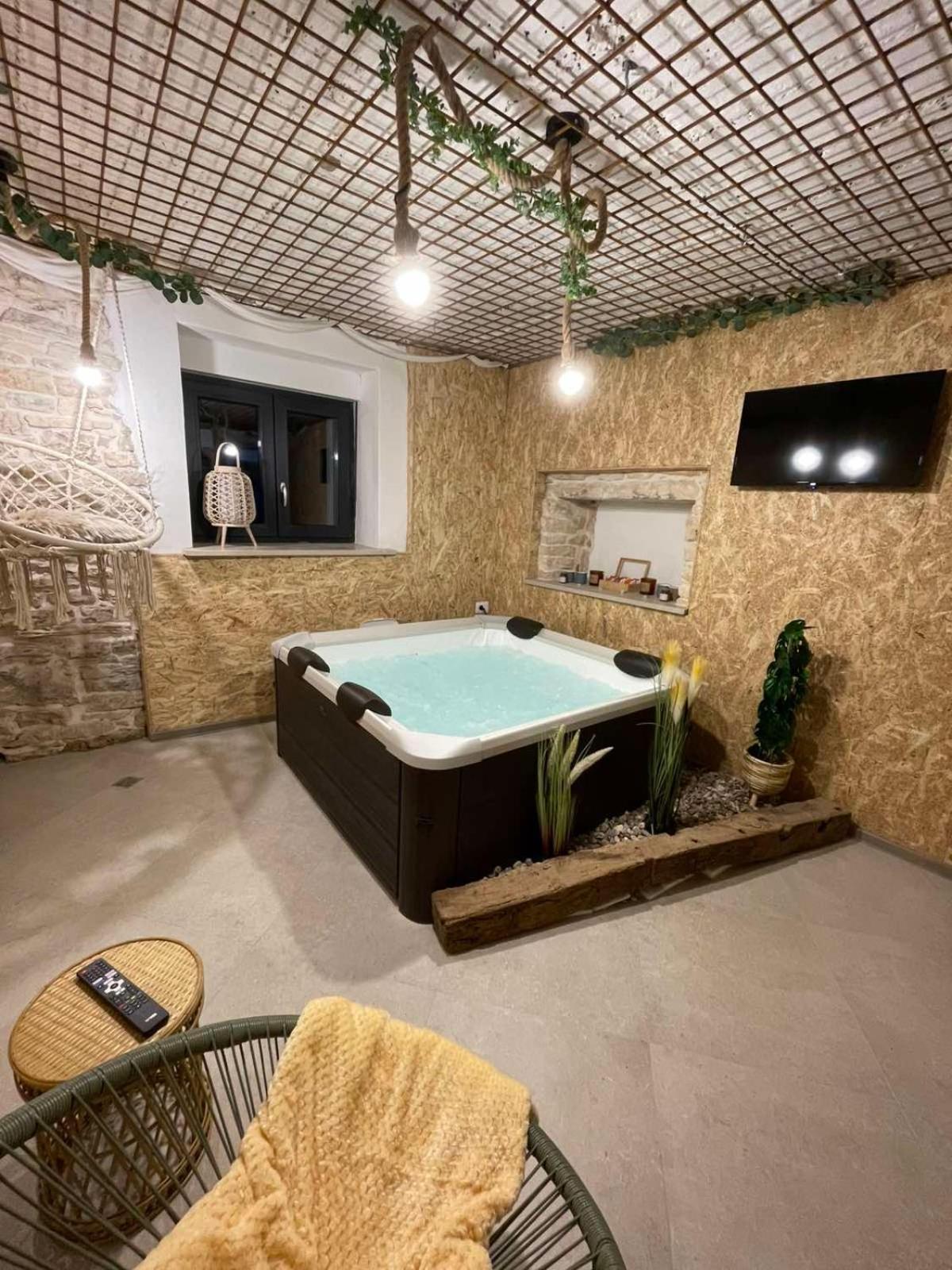 House With Pool Poli Stare Nuoni Villa Žminj Eksteriør billede